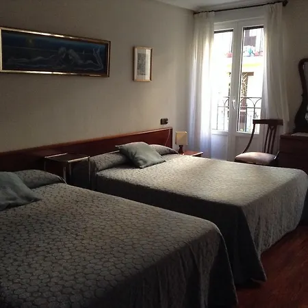 Guest house Ira San Sebastian